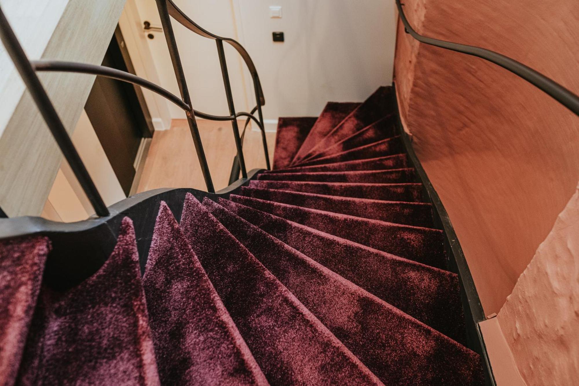 The Burgundy - Boutique Bruges
