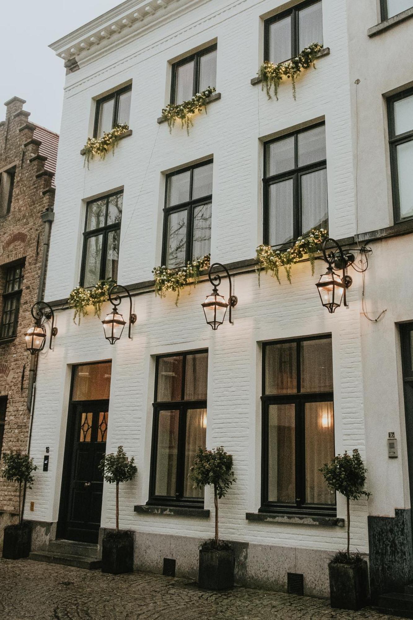 Couette-café The Burgundy - Boutique *